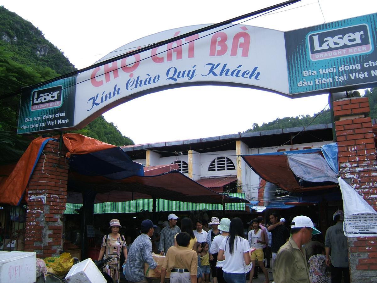 Phuong Dong Hotel Dong Khe Sau Экстерьер фото
